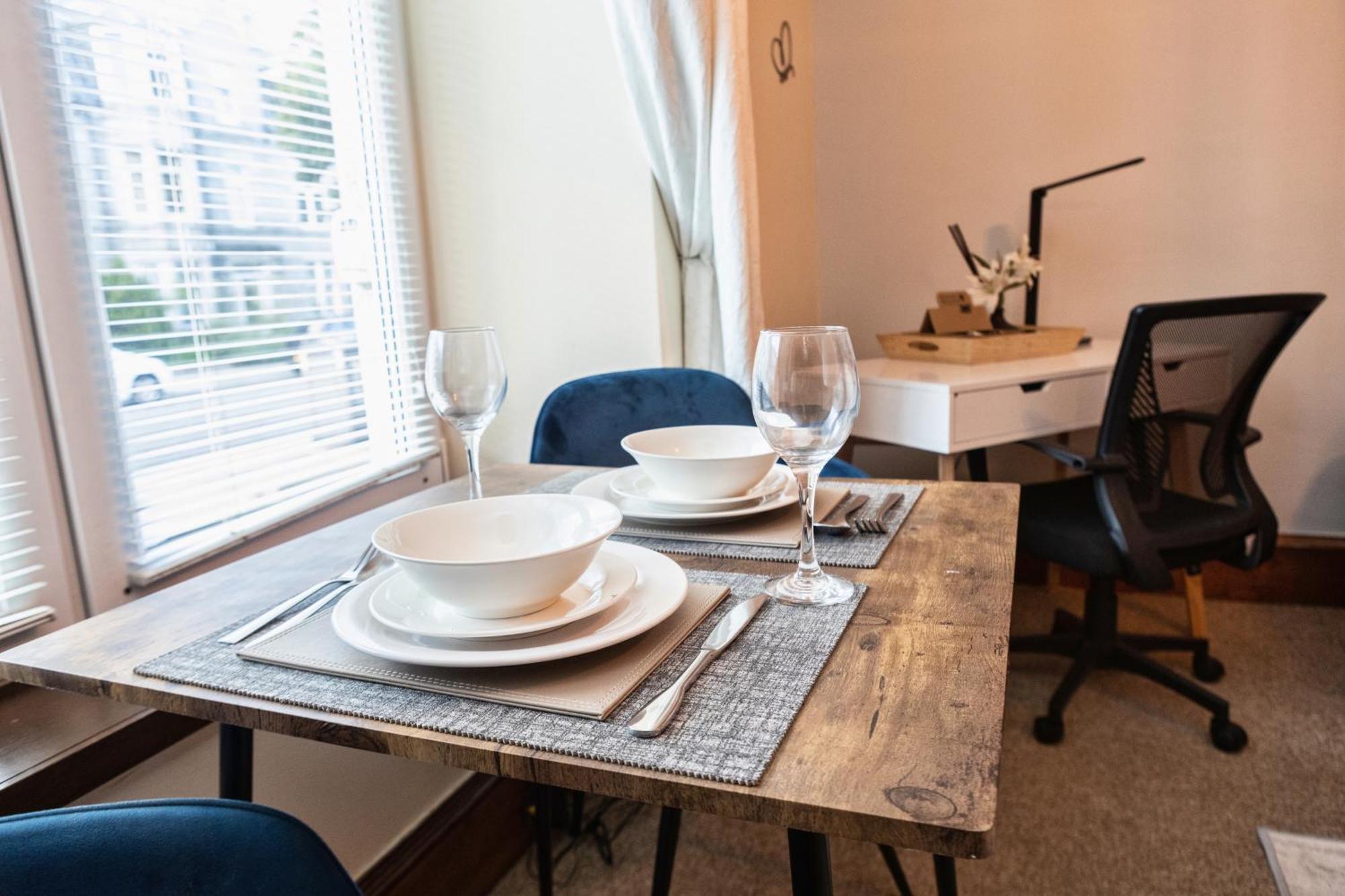 Summit Apartment - Cozy Aberdeen West End Flat Prime Location - Perfect For Short Or Long Stay - 1 Bedroom Buitenkant foto