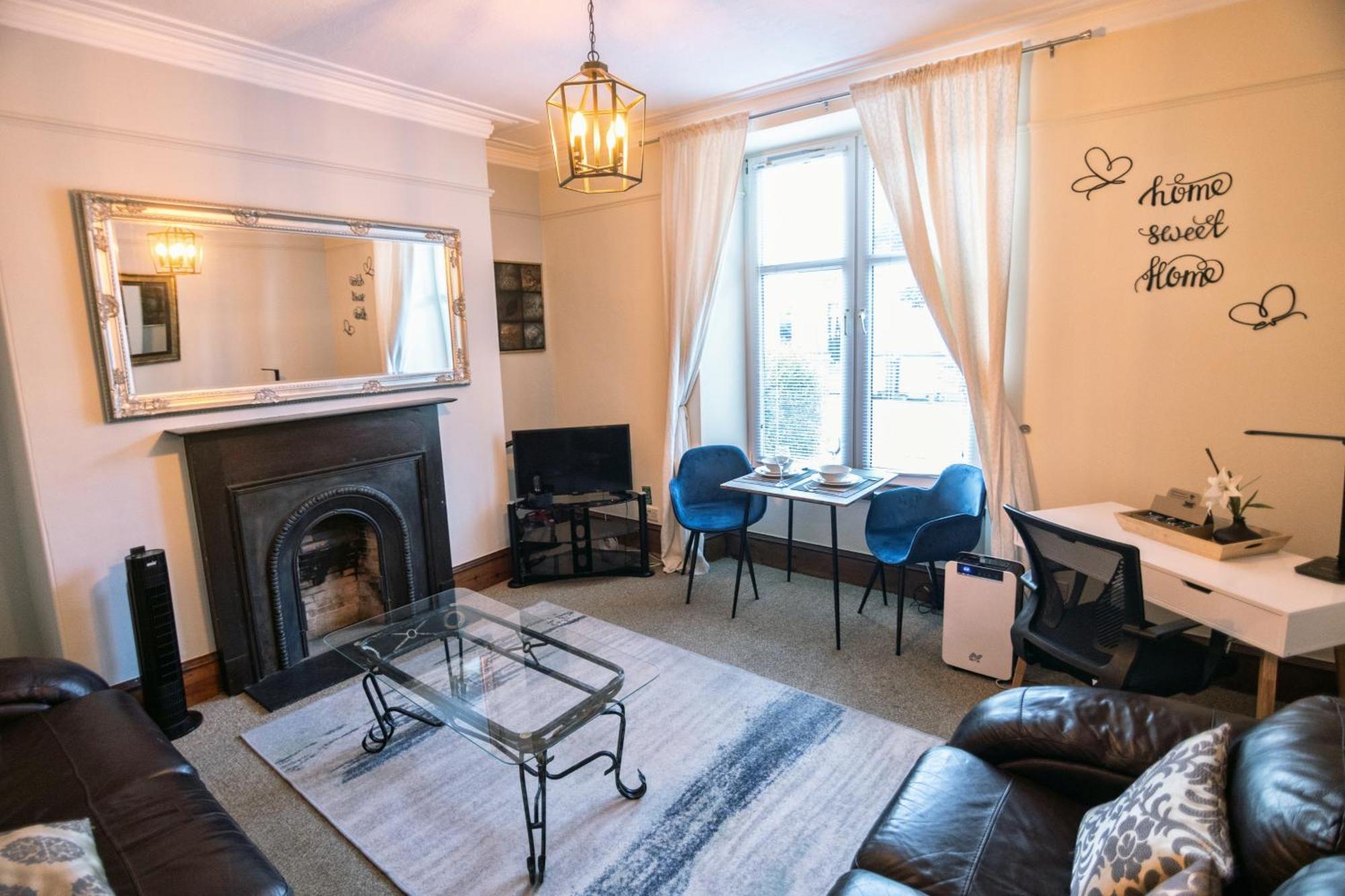Summit Apartment - Cozy Aberdeen West End Flat Prime Location - Perfect For Short Or Long Stay - 1 Bedroom Buitenkant foto