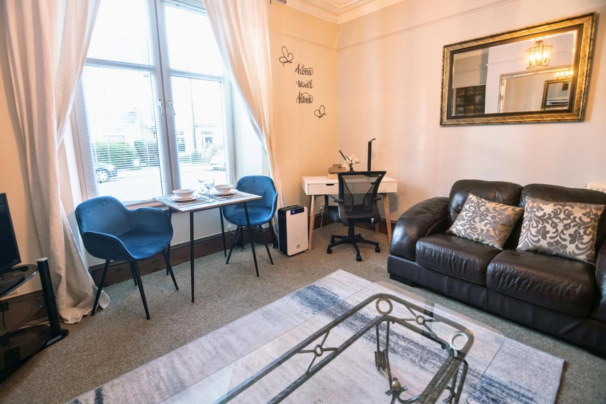 Summit Apartment - Cozy Aberdeen West End Flat Prime Location - Perfect For Short Or Long Stay - 1 Bedroom Buitenkant foto